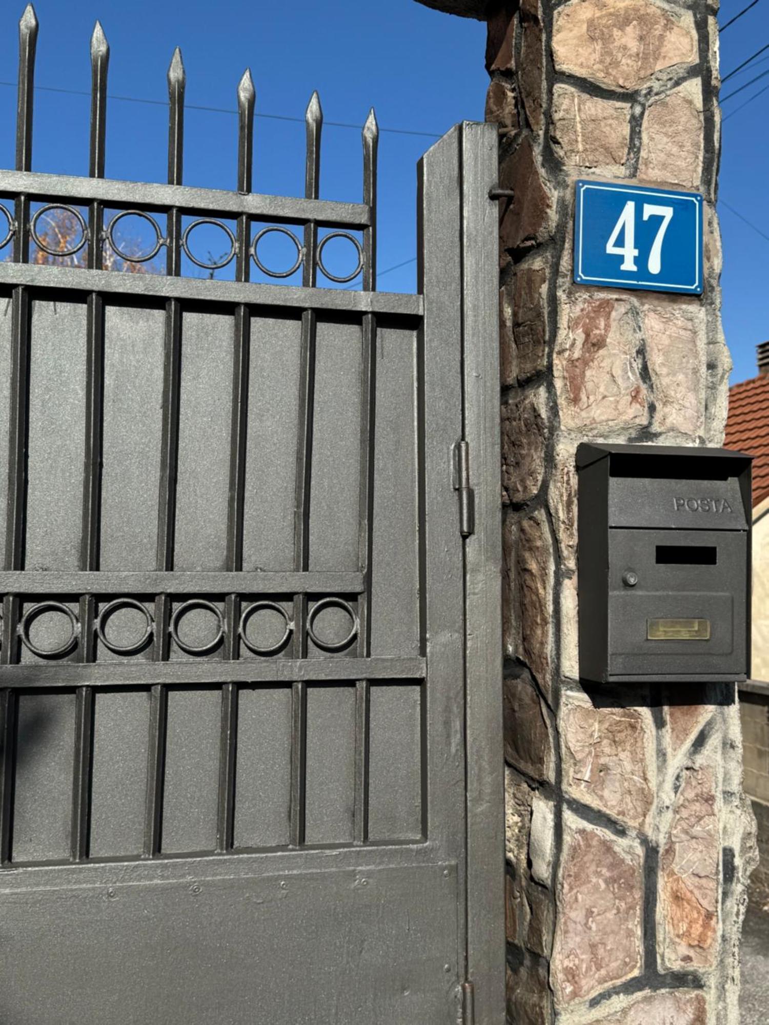 Apartmani Breze Podgorica Exteriör bild